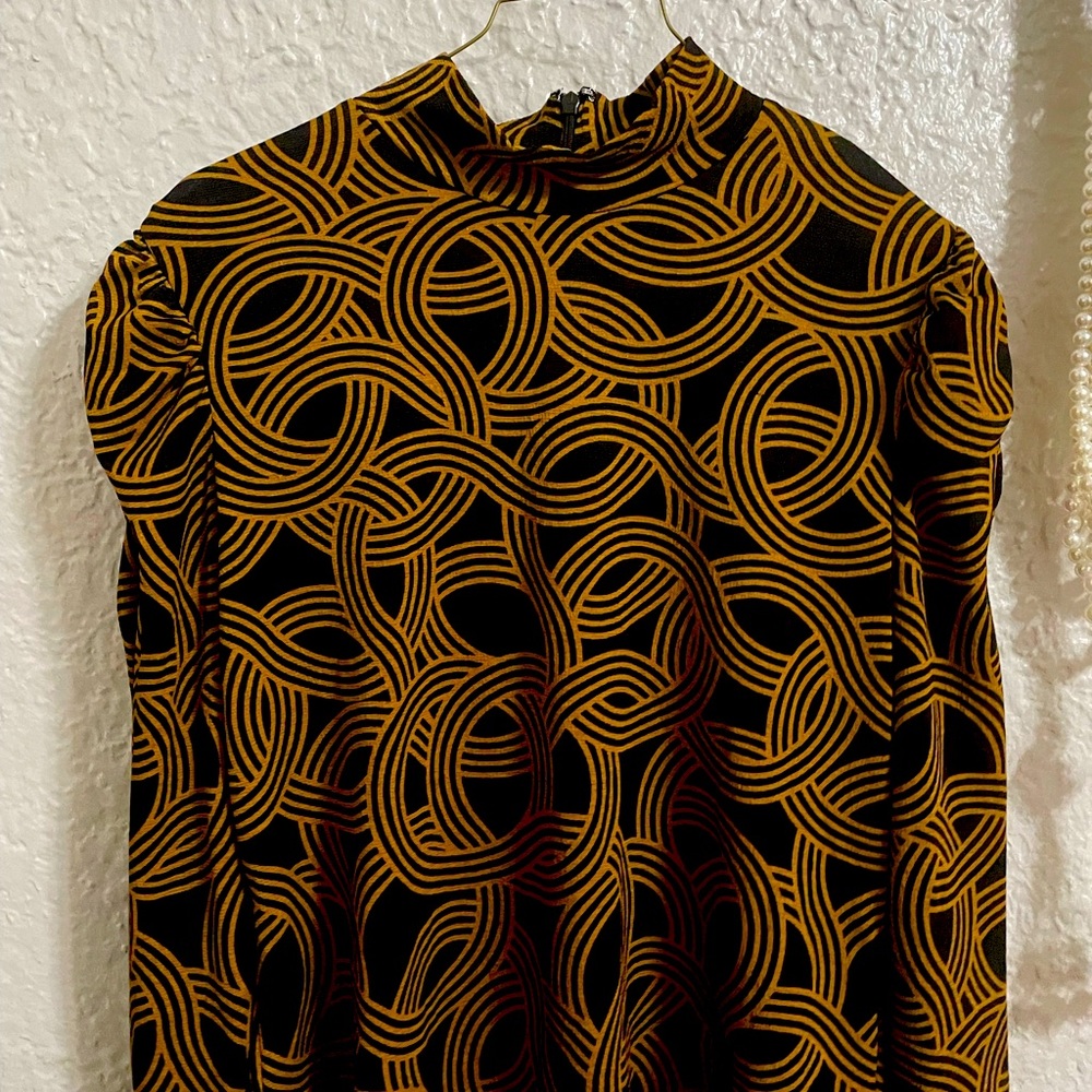 WhoWhatWear • Large • Long Sleeve Top